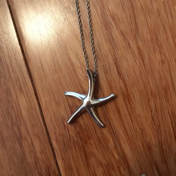Starfish necklace charm - Picture 2 of 5